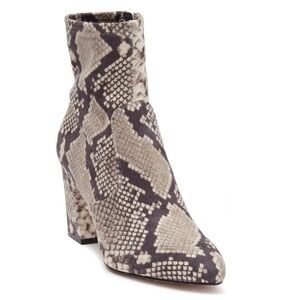 Steve Madden Elory Booties Faux Snakeskin Synthetic Upper Sock Sz 9.5